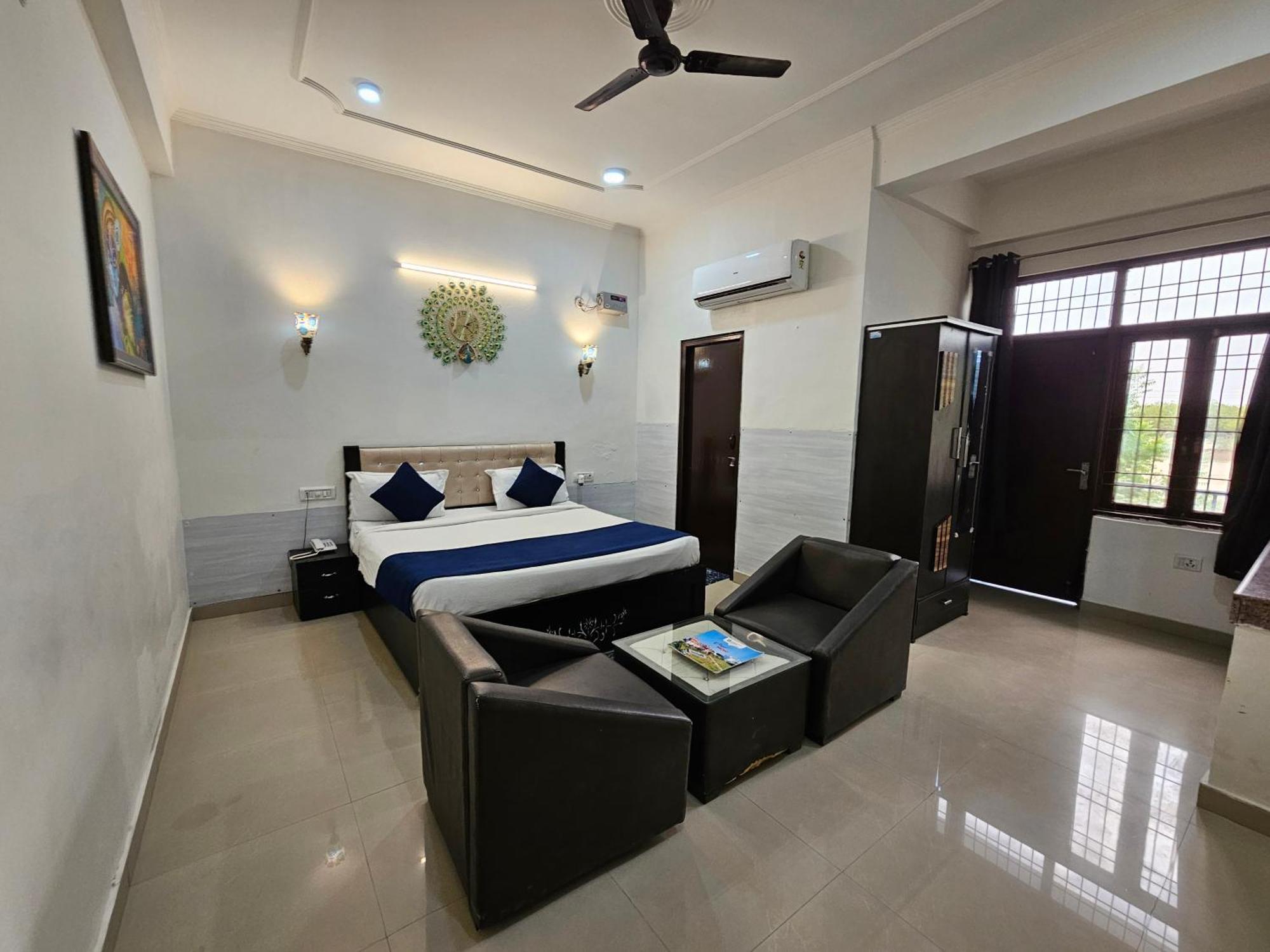 Elegance Resort Vrindāvan Exteriör bild