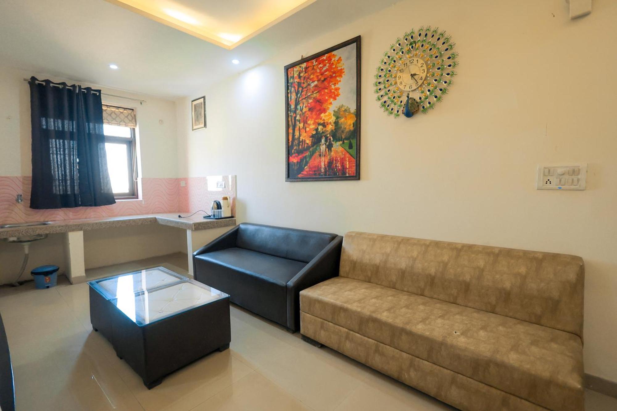 Elegance Resort Vrindāvan Exteriör bild